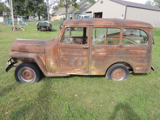 1946 Willys 439 wagon - photo 4