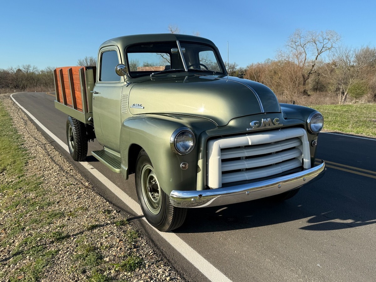 1947 GMC 100 - photo 3