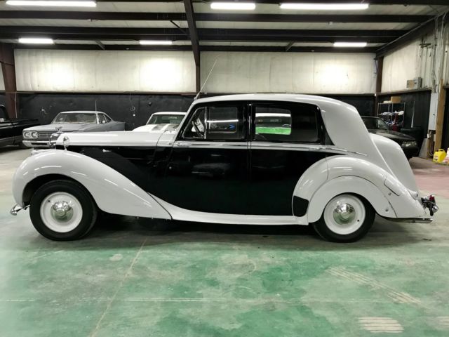 1947 Bentley Mark VI 4 Speed Manual - photo 2