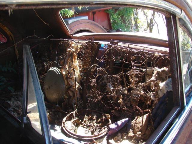 1947 Buick Super 4 door sedan - photo 6