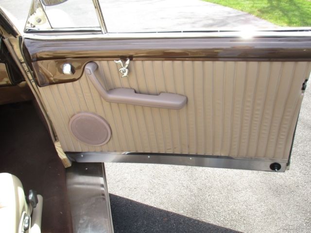 1947 Buick Super Convertible - photo 8