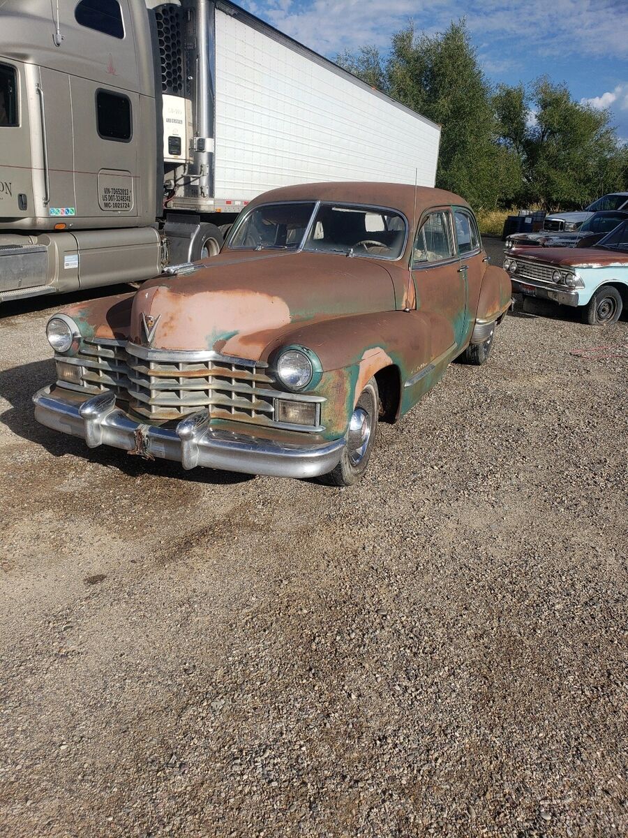 1947 Cadillac 62 Sedan Green RWD Automatic 1947 Cadillac 62