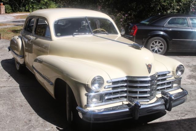 1947 Cadillac Fordor Sedan series 60. Original V 8, automatic transmission 1947 Cadillac Other