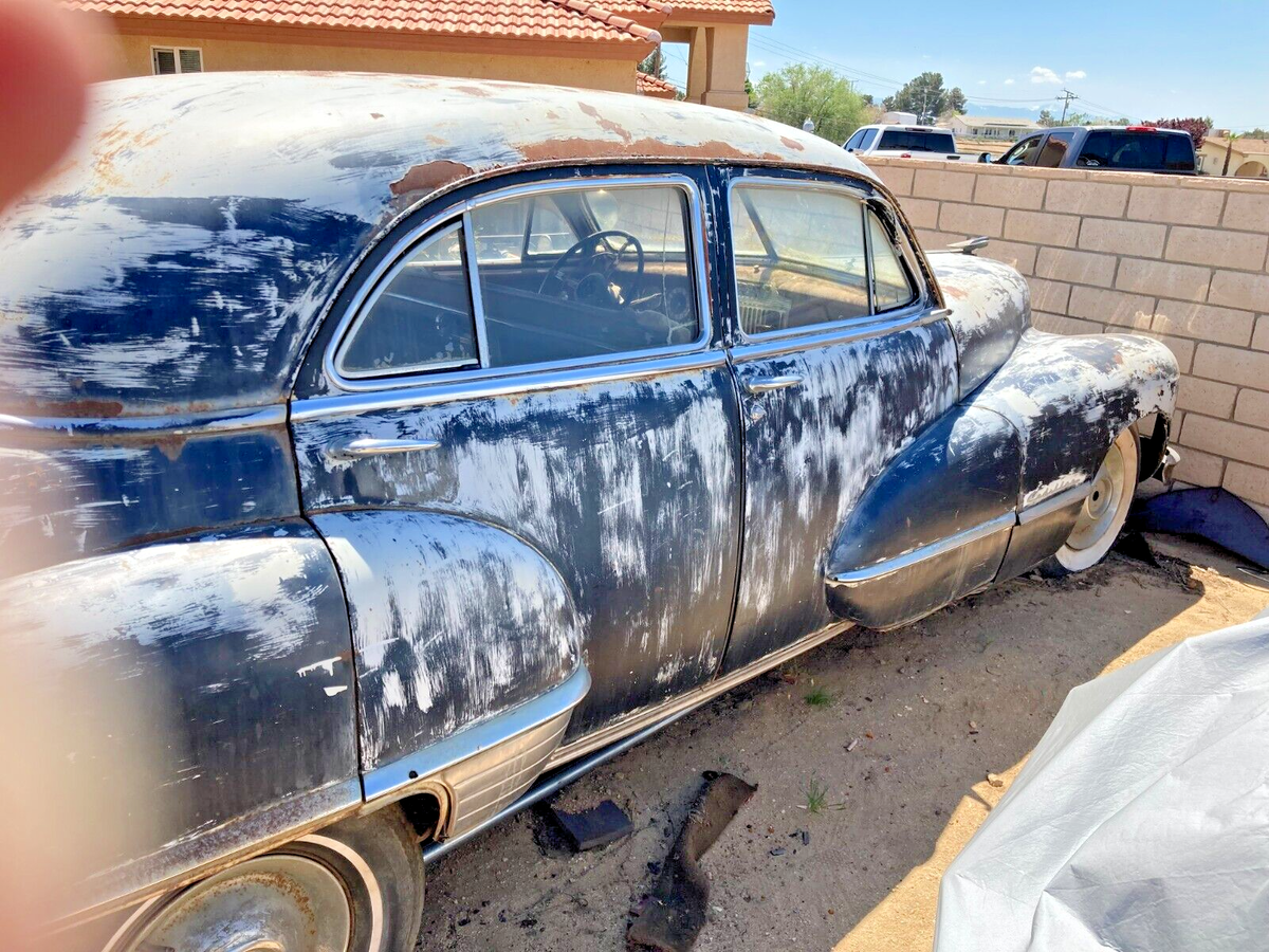 1947 Cadillac 62 series Deluxe 62 series trim. - photo 2