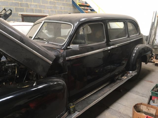 1947 Cadillac Series 75 Fleetwood Limousine - photo 4