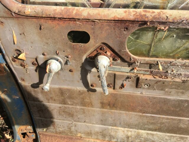 1947 Chevrolet 1 Ton Farm Truck - photo 11