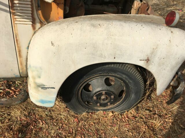 1947 Chevrolet 1 Ton Farm Truck - photo 5