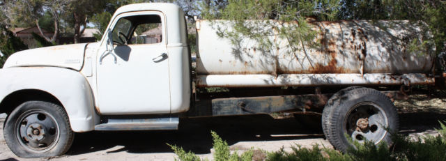 1947 Chevrolet 2nd Series, Series 4400, Utility 1½ ton truck AS-IS water-hauler 1947 Chevrolet Other Pickups