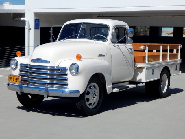 1947 Chevrolet 3800 2nd Series 1-Ton Stake Bed Frame-Off Restored 4-Speed Truck 1947 Chevrolet 3800 1-Ton Stake Bed Truck 2nd Series - Frame Off Restored