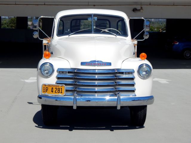 1947 Chevrolet 3800 1-Ton Stake Bed Truck 2nd Series - Frame Off Restored - photo 3