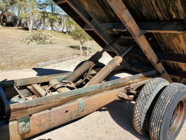 1947 Chevrolet 6400 WHEAT FARM DUMP TRUCK DUALLY PROJECT KANSAS - photo 12