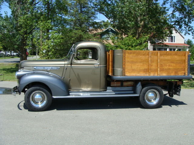 1947 chevrolet / GMC P/U truck 1947 GMC p/u truck