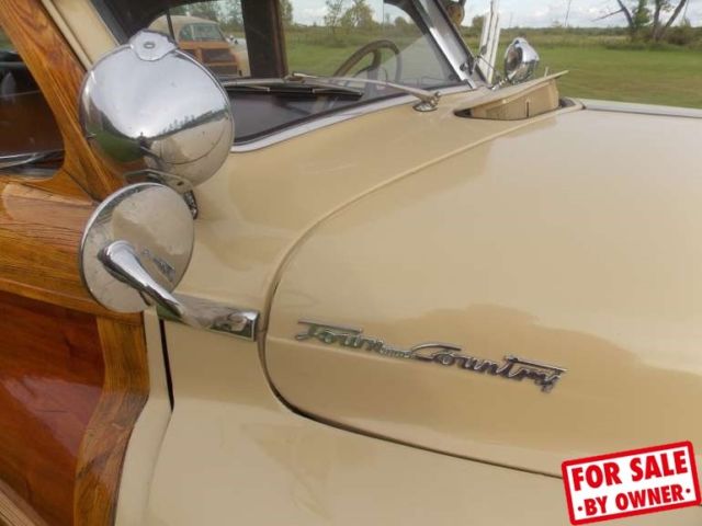 1947 Chrysler Town & Country Classic Sedan - photo 8