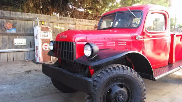 1947 Dodge Power Wagon - ALL ORIGINAL - RED on BLACK - Clean - NO RUST - photo 5