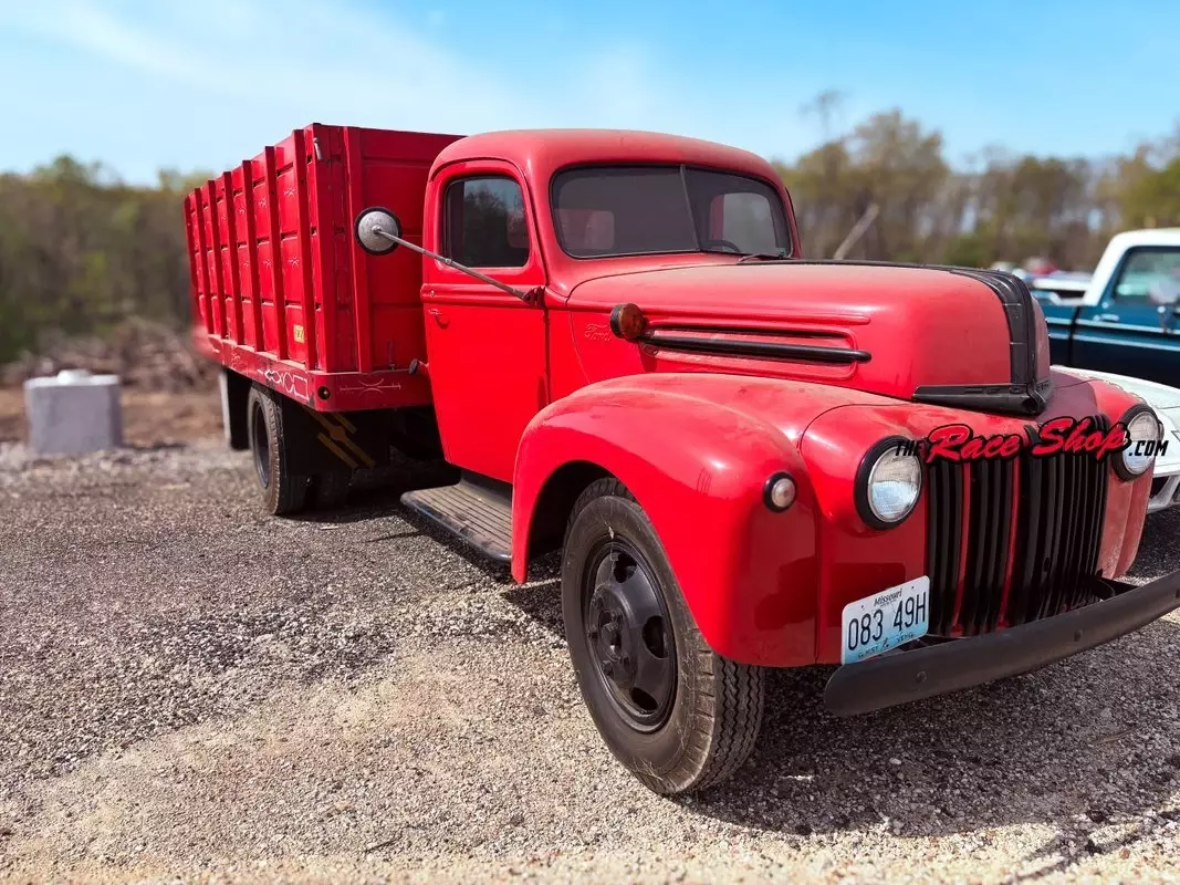 1947 Ford 1-1/2 Ton Pickup 2G - photo 2