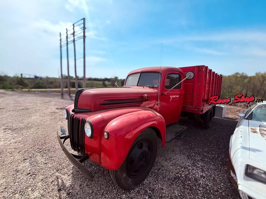 1947 Ford 1-1/2 Ton Pickup 2G - photo 3