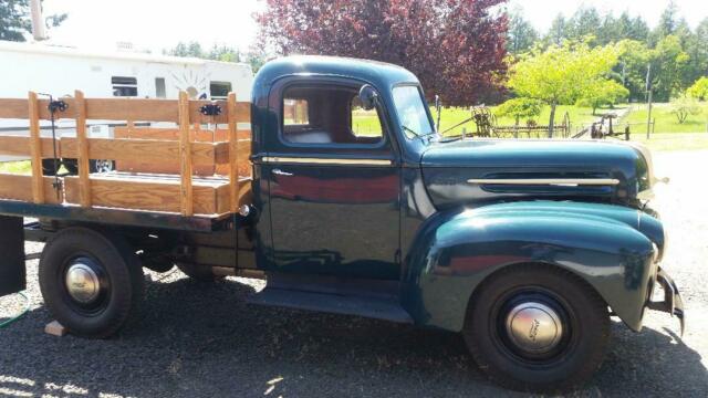 1947 Ford 1/2 Ton Factory Original Flatbed Truck! Rare 1947 Ford F-100