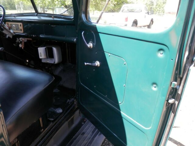 1947 Ford F-100 - photo 12