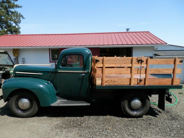 1947 Ford F-100 - photo 2
