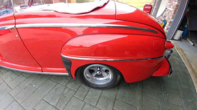 1947 Ford Convertable Super Deluxe - photo 5