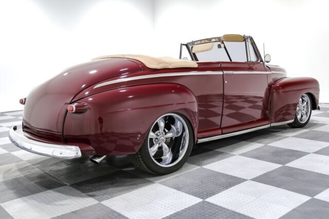 1947 Ford Convertible - photo 10