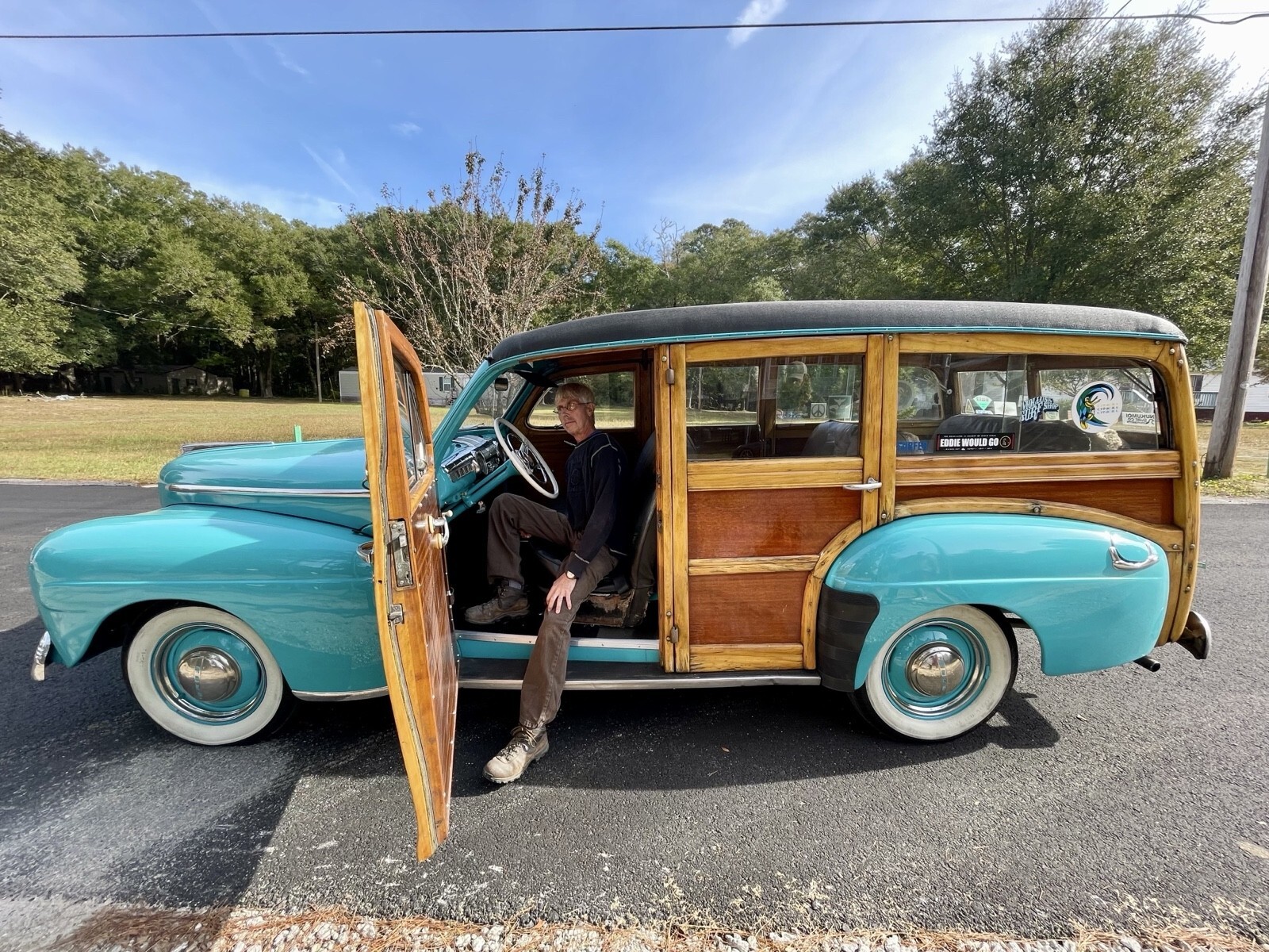 1947 Ford Custom Deluxe Super Deluxe Woody - photo 5