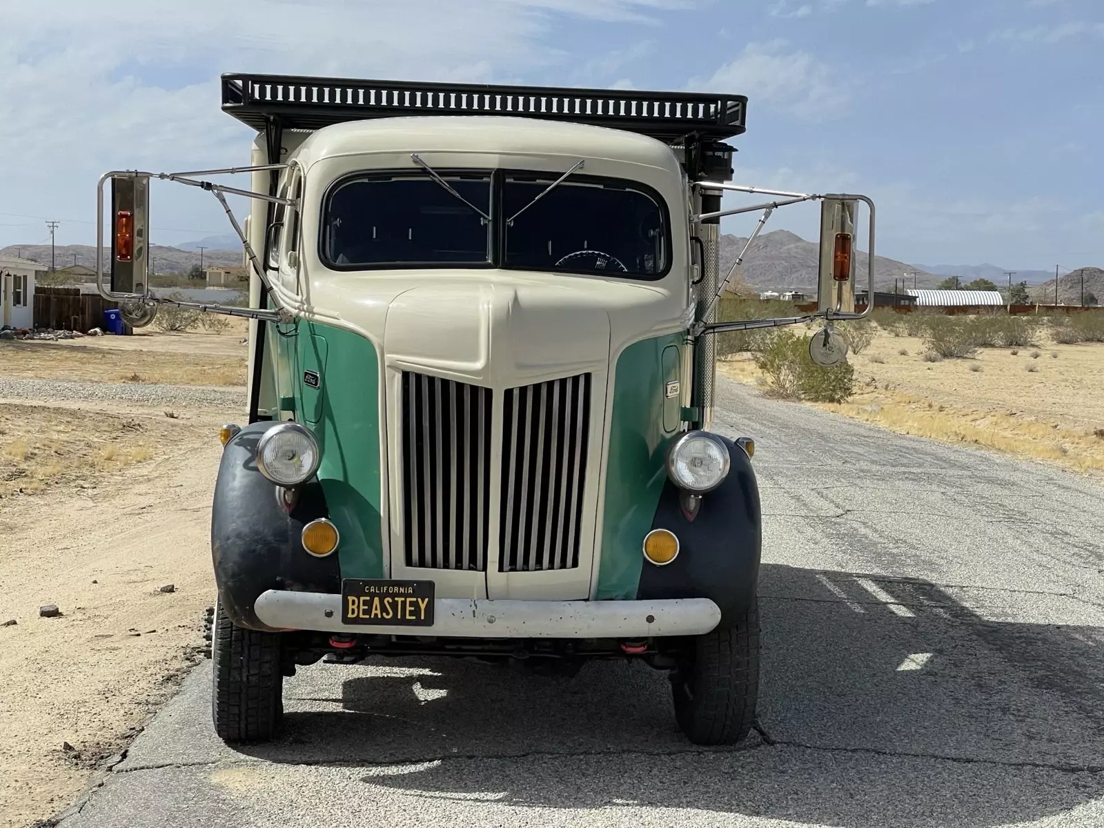 1947 Ford Custom COE 4X4 Stake bed - photo 2