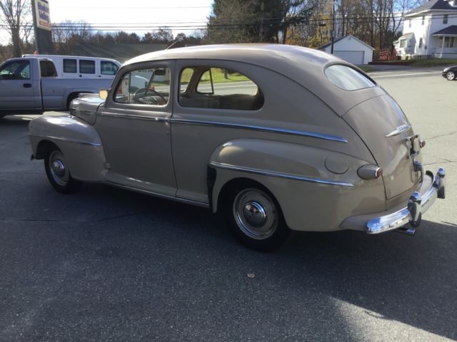 1947 Ford Deluxe - photo 5