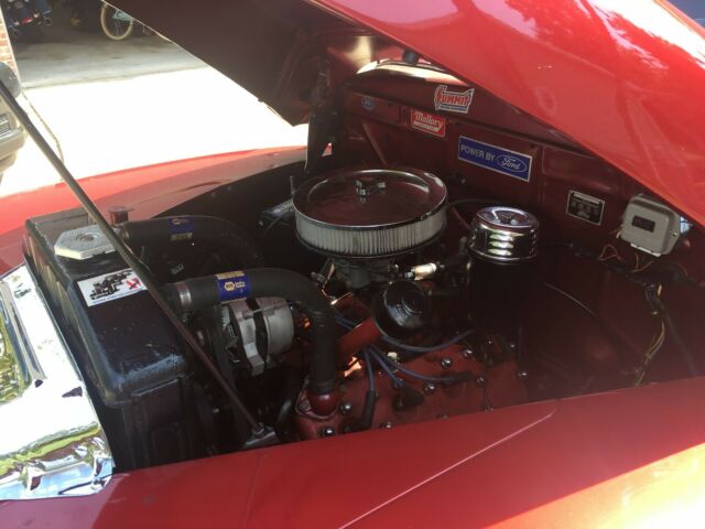 1947 Ford Deluxe - photo 4