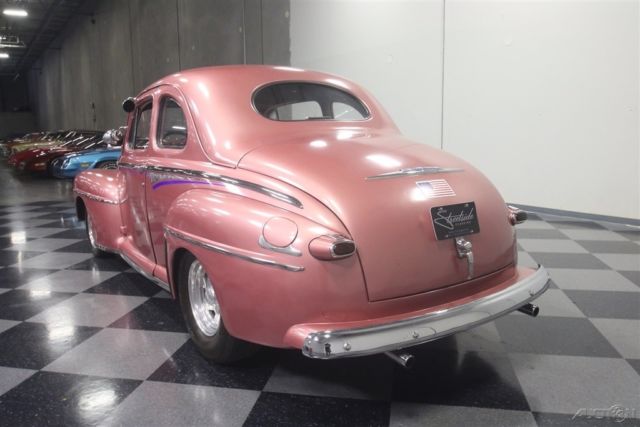 1947 Ford Deluxe Sedan - photo 11