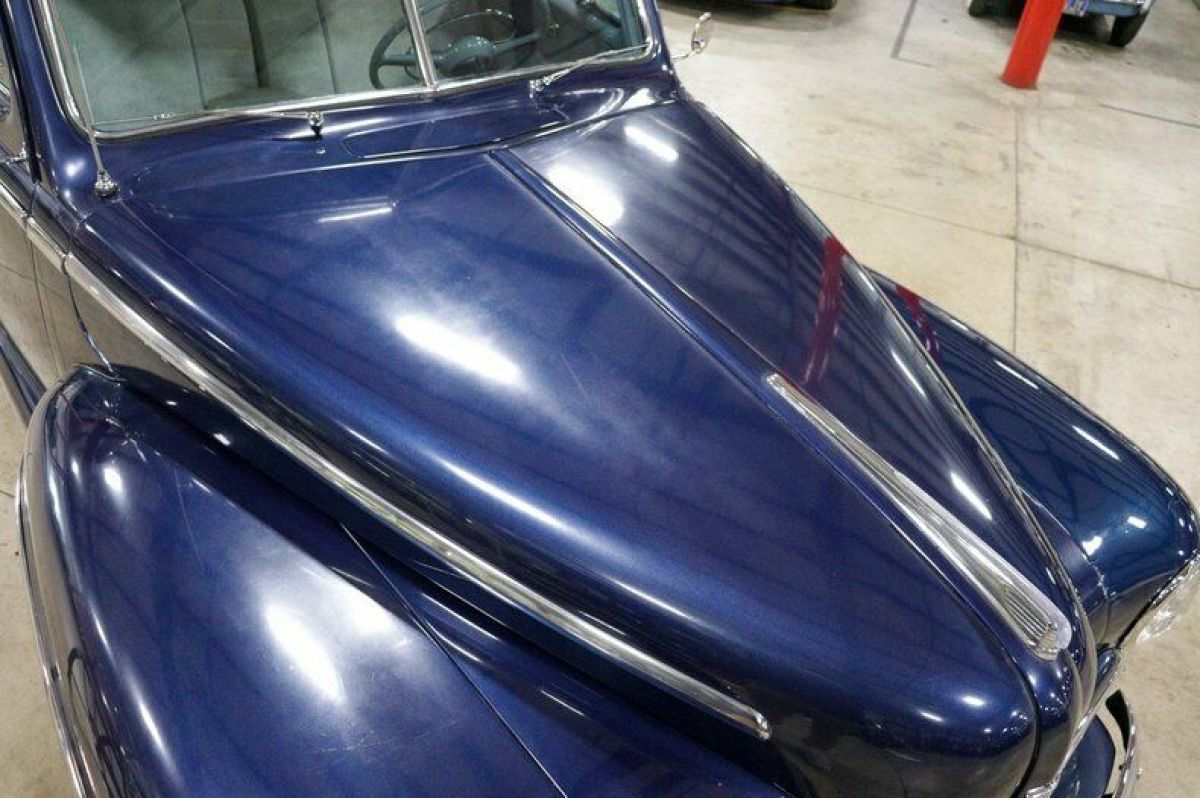 1947 Ford Deluxe Tudor - photo 9