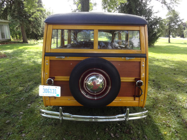 1947 Ford Station Wagon Woodie - photo 11