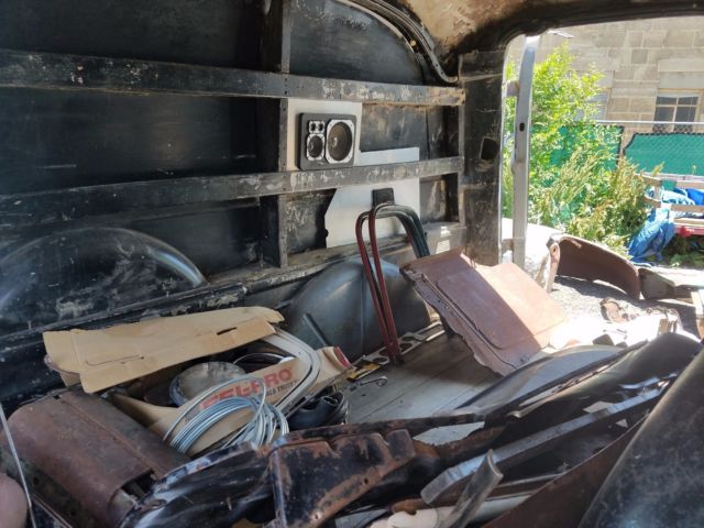 1947 Ford panel wagon - photo 3