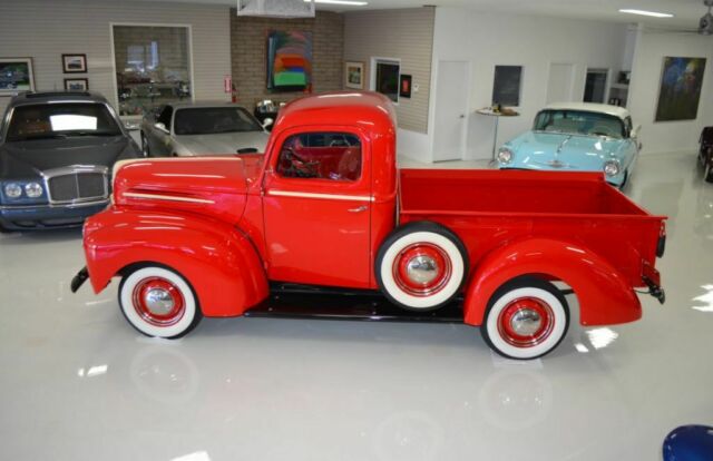 1947 Ford Pick-Up Half Ton 114"WB Beautiful Restoration - photo 5