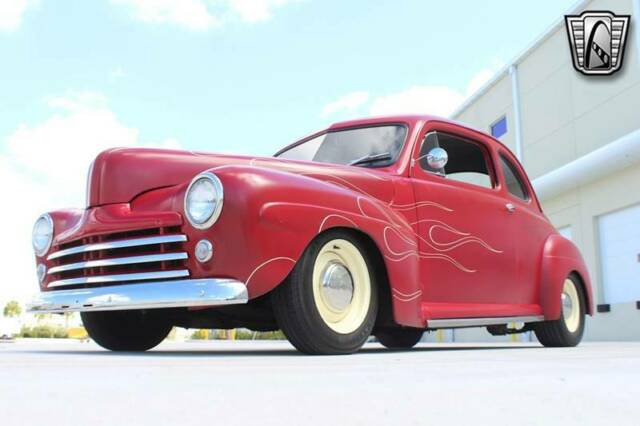 1947 Ford Super Deluxe - photo 4