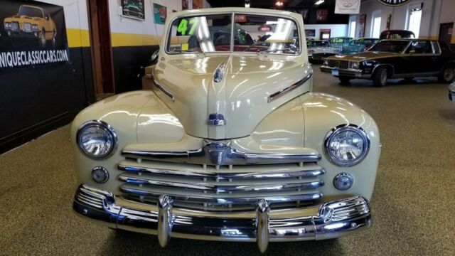 1947 Ford Super Deluxe Convertible - photo 2