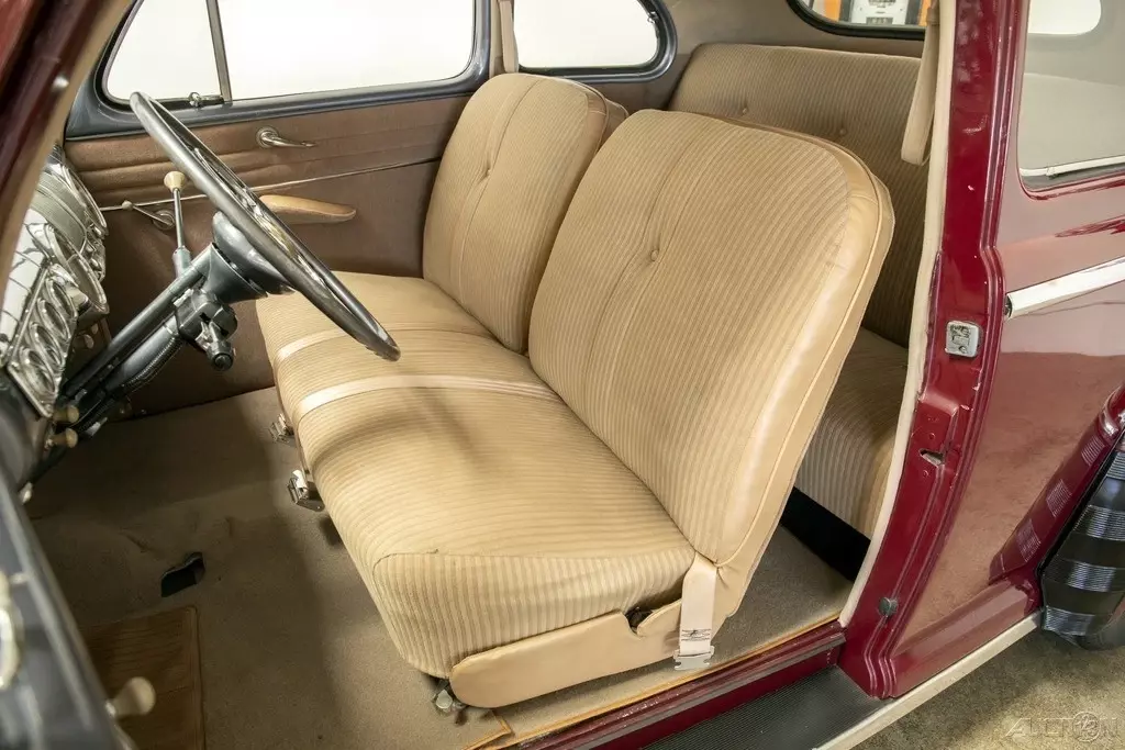 1947 Ford Super Deluxe Super Deluxe Coupe - photo 11