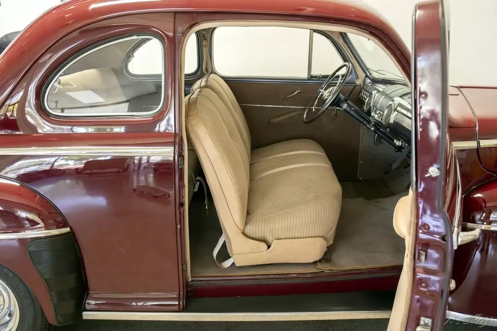 1947 Ford Super Deluxe Super Deluxe Coupe - photo 12