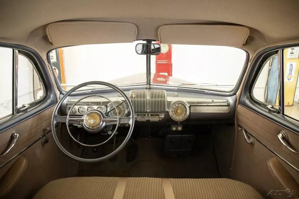 1947 Ford Super Deluxe Super Deluxe Coupe - photo 9