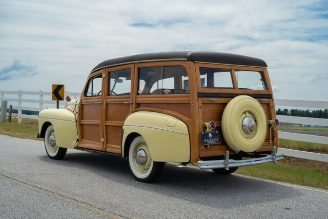 1947 Ford Super Deluxe " Woody" Station Wagon - photo 2