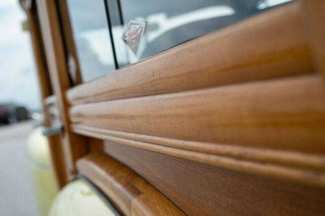 1947 Ford Super Deluxe " Woody" Station Wagon - photo 8