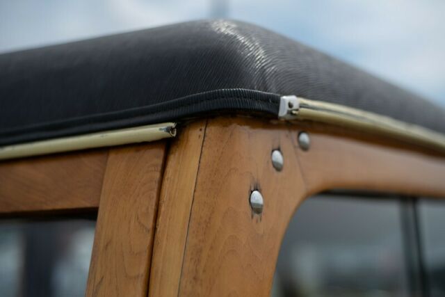 1947 Ford Super Deluxe " Woody" Station Wagon - photo 9