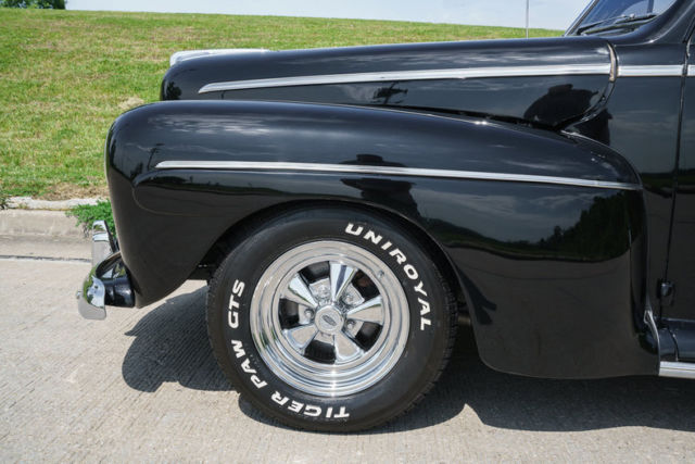 1947 Ford Super Deluxe Coupe - photo 5