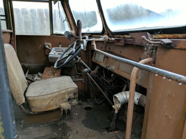 1947 Ford superior bus - photo 9