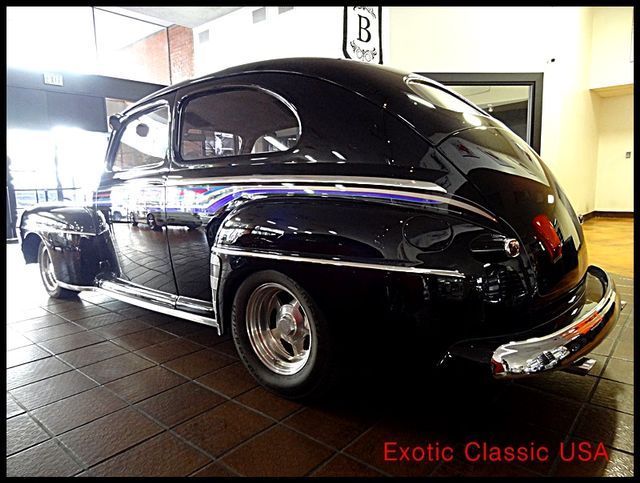 1947 Ford Model A Super Deluxe - photo 2
