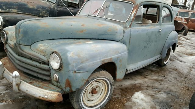 1947 ford tudor sedan 1947 Ford F-100 na