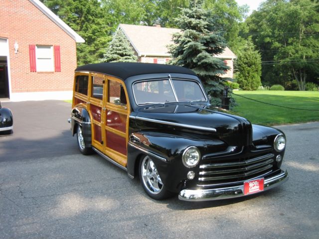 1947 Ford woodie wagon - photo 2