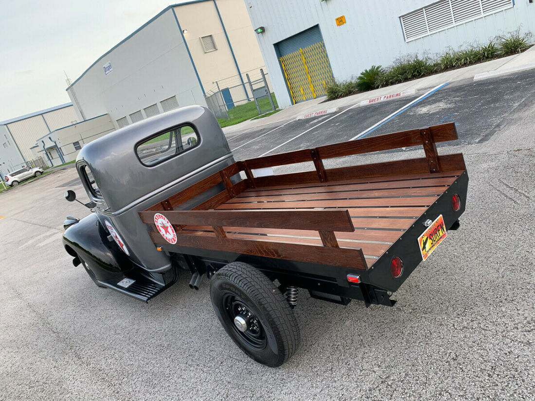 1947 GMC Truck 1-Ton Rare! Restored! SEE Video - photo 4