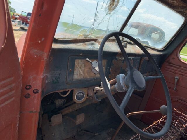 1947 International Harvester Kb - photo 11
