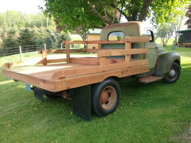 1947 International Harvester KB3 DRW one ton truck - photo 4